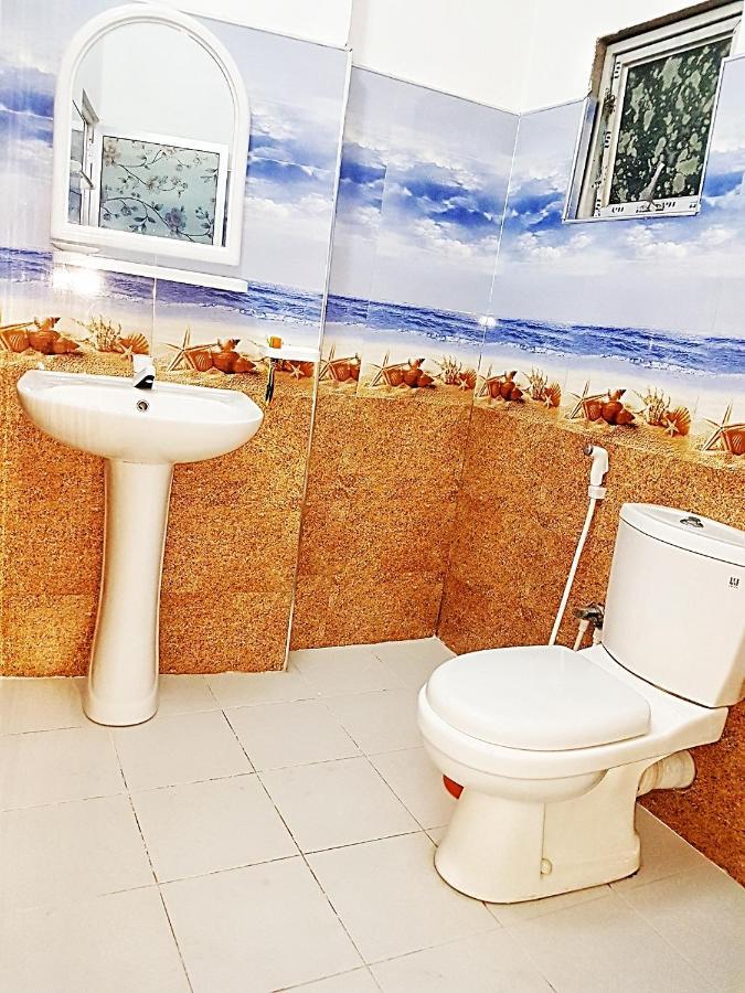 Gloriya Mathews Hotel Негомбо Екстериор снимка
